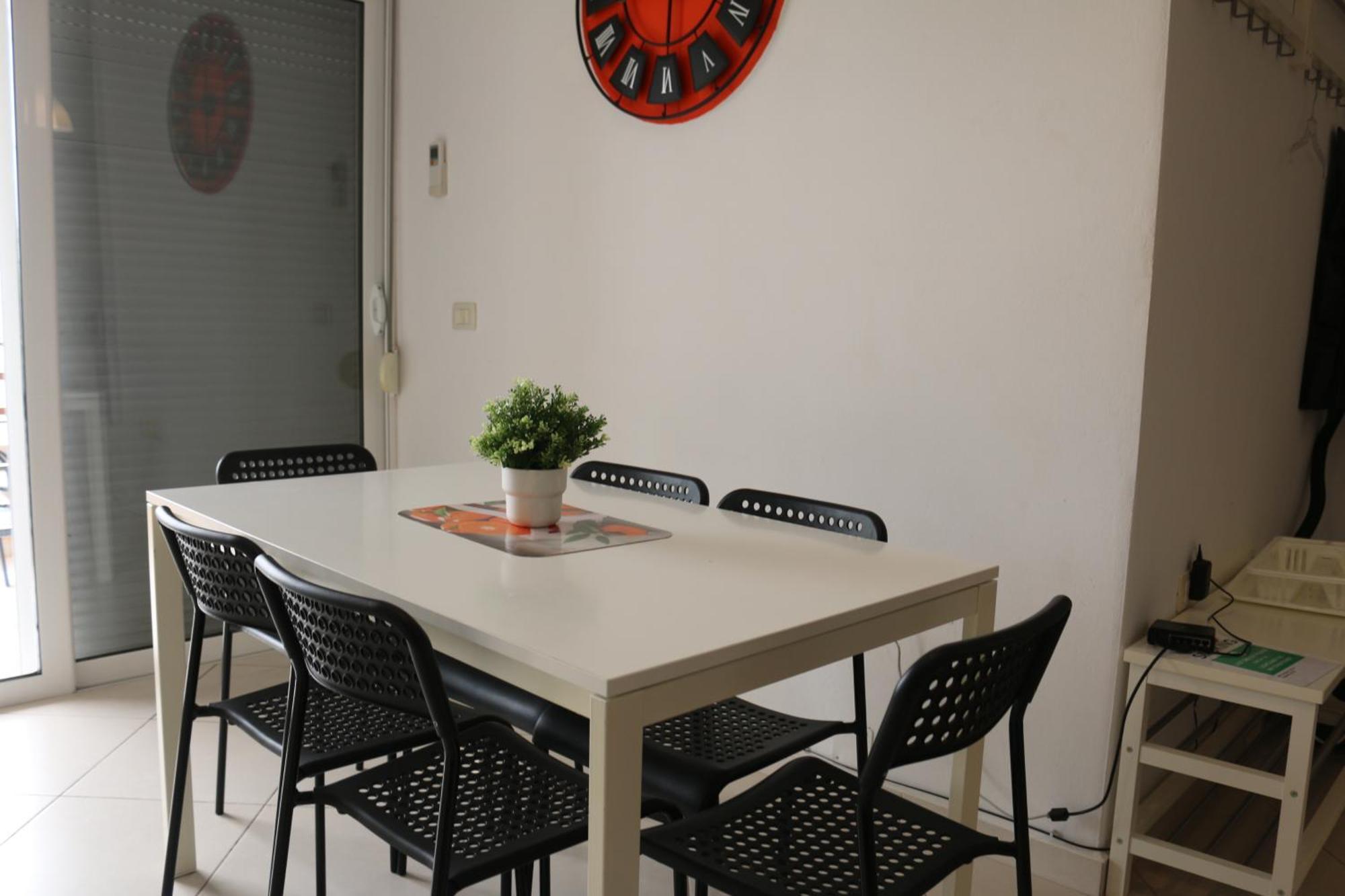 Orange Corner Apartment ซารานเดอ ภายนอก รูปภาพ